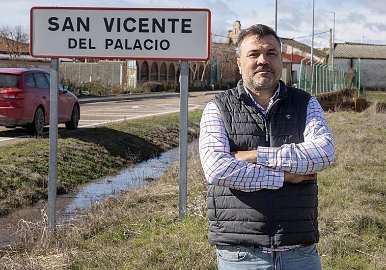 El alcalde que denunció un intento de soborno: «Me dijo que no fuera bobo, que era el único que no hacía esas cosas»